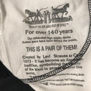 Levi Strauss Black Jeans 541 W34 L32